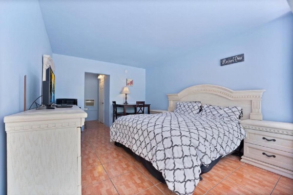 Sky Islands Beach image 14